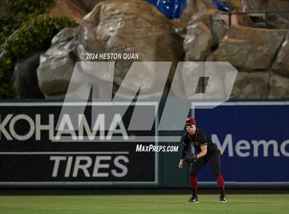 Thumbnail 2 in La Serna vs. Los Alamitos (Halo Classic) photogallery.