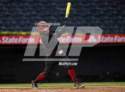 Thumbnail 2 in La Serna vs. Los Alamitos (Halo Classic) photogallery.