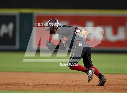 Thumbnail 1 in La Serna vs. Los Alamitos (Halo Classic) photogallery.