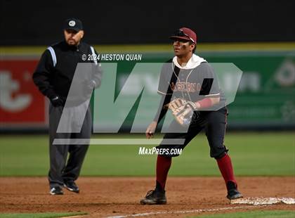 Thumbnail 2 in La Serna vs. Los Alamitos (Halo Classic) photogallery.