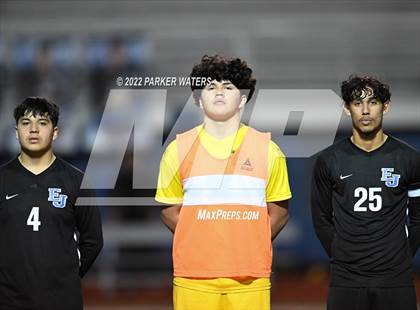 Thumbnail 2 in East Jefferson vs. Benjamin Franklin (LHSAA Div II Semifinals) photogallery.