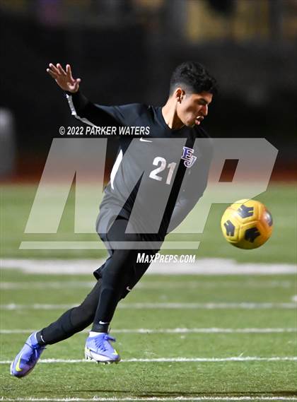 Thumbnail 2 in East Jefferson vs. Benjamin Franklin (LHSAA Div II Semifinals) photogallery.