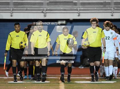 Thumbnail 1 in East Jefferson vs. Benjamin Franklin (LHSAA Div II Semifinals) photogallery.