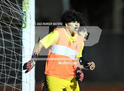 Thumbnail 2 in East Jefferson vs. Benjamin Franklin (LHSAA Div II Semifinals) photogallery.