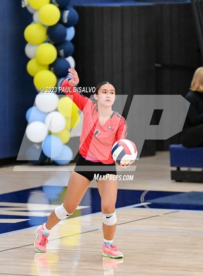 Thumbnail 2 in Eaglecrest vs. Regis Jesuit (CHSAA 5A Region 1) photogallery.
