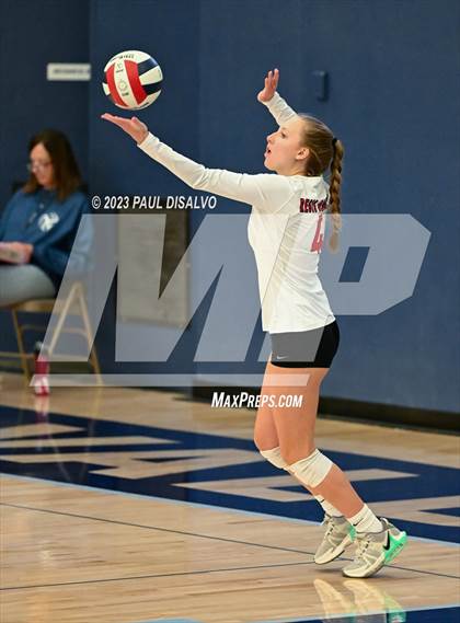 Thumbnail 3 in Eaglecrest vs. Regis Jesuit (CHSAA 5A Region 1) photogallery.
