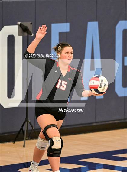 Thumbnail 1 in Eaglecrest vs. Regis Jesuit (CHSAA 5A Region 1) photogallery.