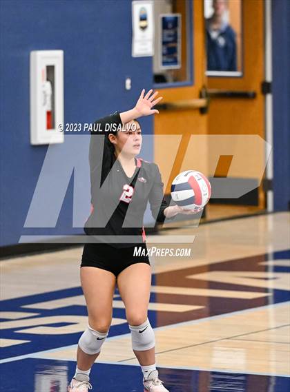 Thumbnail 1 in Eaglecrest vs. Regis Jesuit (CHSAA 5A Region 1) photogallery.