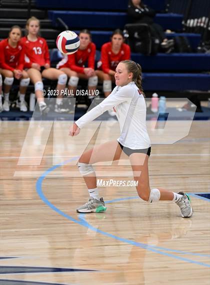 Thumbnail 3 in Eaglecrest vs. Regis Jesuit (CHSAA 5A Region 1) photogallery.