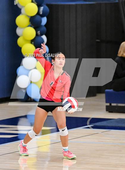 Thumbnail 1 in Eaglecrest vs. Regis Jesuit (CHSAA 5A Region 1) photogallery.