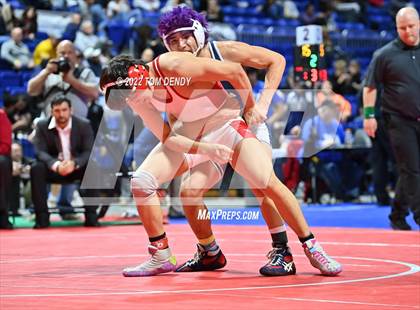Thumbnail 1 in UIL State Championships - 6A 152lb Final photogallery.
