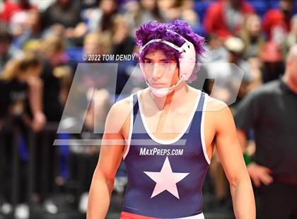 Thumbnail 2 in UIL State Championships - 6A 152lb Final photogallery.