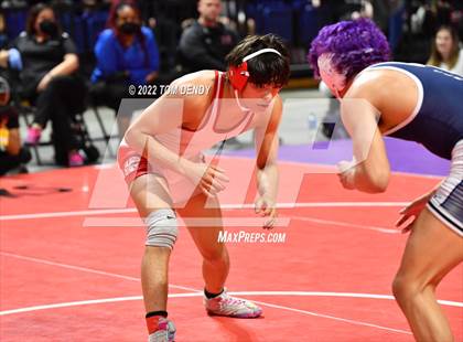 Thumbnail 1 in UIL State Championships - 6A 152lb Final photogallery.