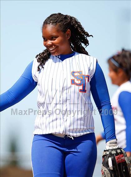 Thumbnail 2 in Santa Teresa vs. Presentation (Mission City Invitational) photogallery.