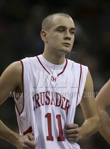 Thumbnail 1 in St. Henry vs. Highlands (Ninth Region Tournament) photogallery.
