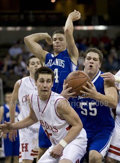 Thumbnail 3 in St. Henry vs. Highlands (Ninth Region Tournament) photogallery.