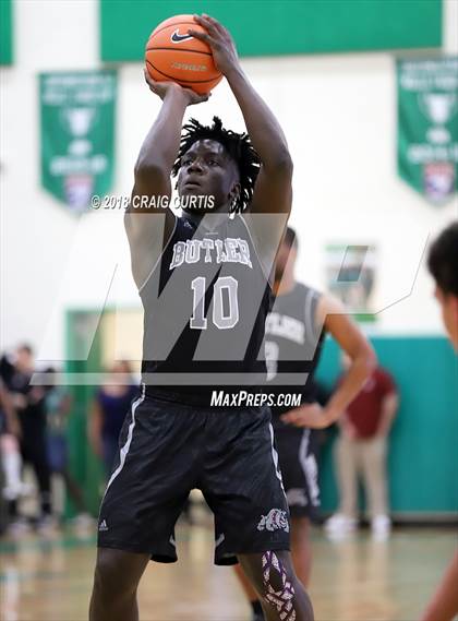 Thumbnail 3 in David W. Butler vs. Independence (NCHSAA 4A Conference Tournament) photogallery.