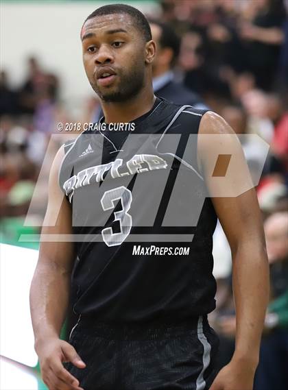 Thumbnail 2 in David W. Butler vs. Independence (NCHSAA 4A Conference Tournament) photogallery.