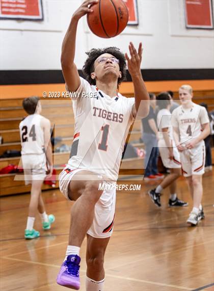 Thumbnail 3 in Harford Christian @ Rising Sun photogallery.