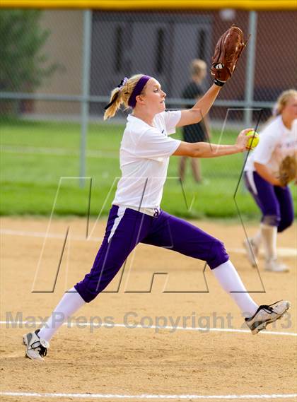 Thumbnail 2 in Golden @ Arvada West photogallery.