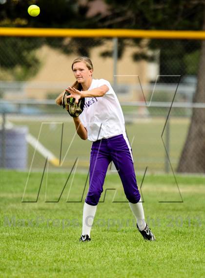 Thumbnail 3 in Golden @ Arvada West photogallery.