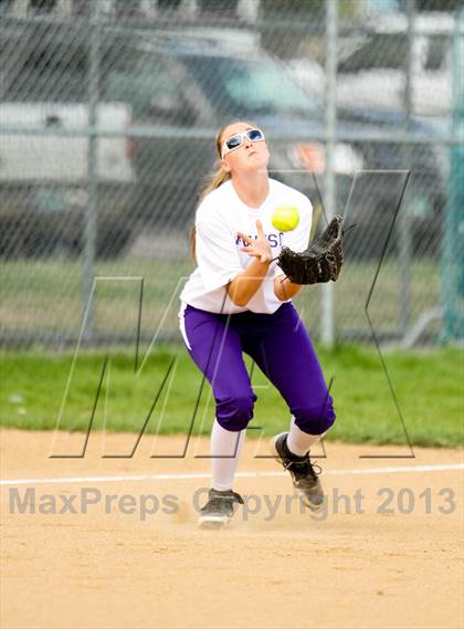 Thumbnail 1 in Golden @ Arvada West photogallery.