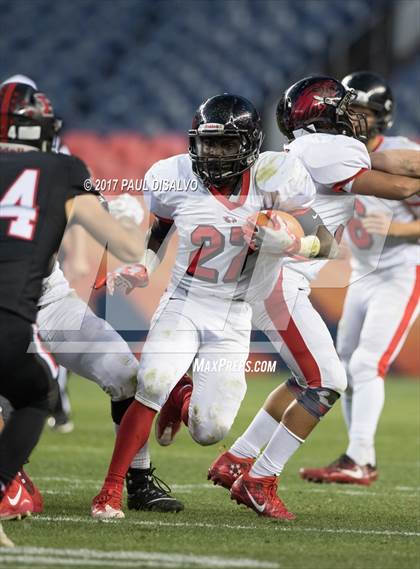 Thumbnail 3 in Eaglecrest vs. Pomona (CHSAA 5A State Final) photogallery.