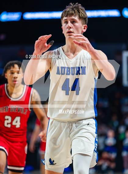 Thumbnail 1 in Lancaster vs Auburn (VHSL Class 1 Final) photogallery.