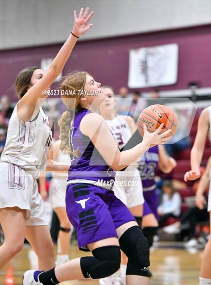 Thumbnail 1 in Early @ Millsap photogallery.