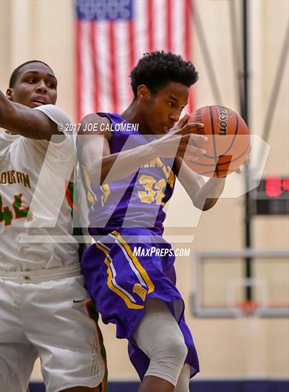Thumbnail 1 in Houston [Sam] vs Brackenridge photogallery.