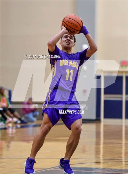 Thumbnail 1 in Houston [Sam] vs Brackenridge photogallery.