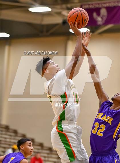 Thumbnail 1 in Houston [Sam] vs Brackenridge photogallery.