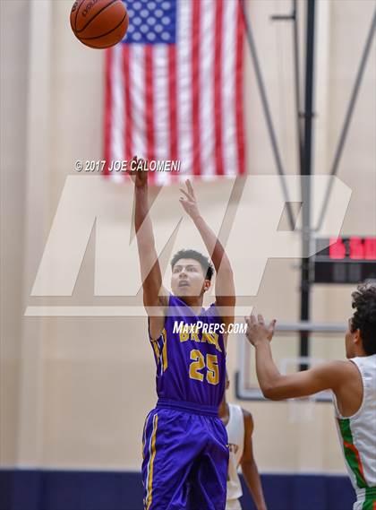 Thumbnail 1 in Houston [Sam] vs Brackenridge photogallery.