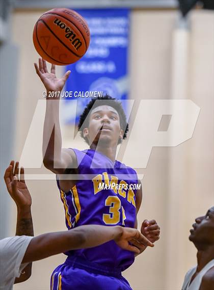Thumbnail 1 in Houston [Sam] vs Brackenridge photogallery.