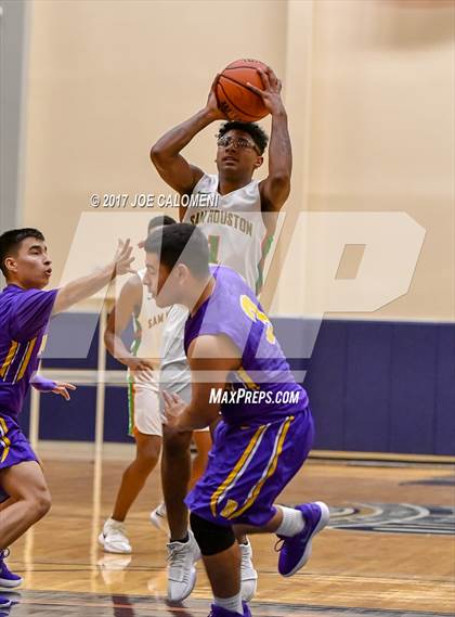 Thumbnail 1 in Houston [Sam] vs Brackenridge photogallery.