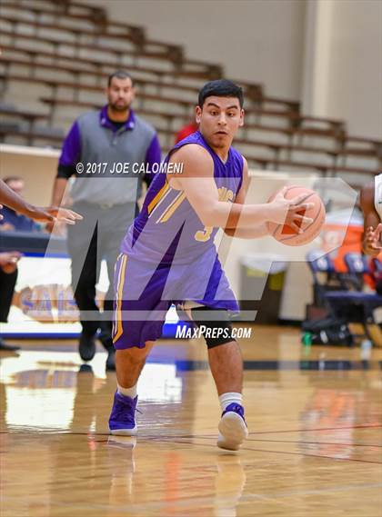 Thumbnail 2 in Houston [Sam] vs Brackenridge photogallery.