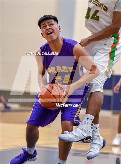 Thumbnail 1 in Houston [Sam] vs Brackenridge photogallery.