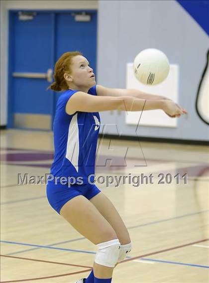 Thumbnail 2 in Ponderosa @ Folsom photogallery.