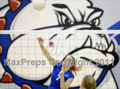 Thumbnail 3 in Ponderosa @ Folsom photogallery.
