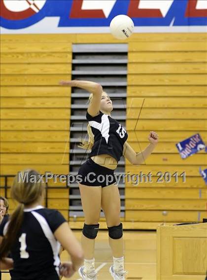 Thumbnail 3 in Ponderosa @ Folsom photogallery.