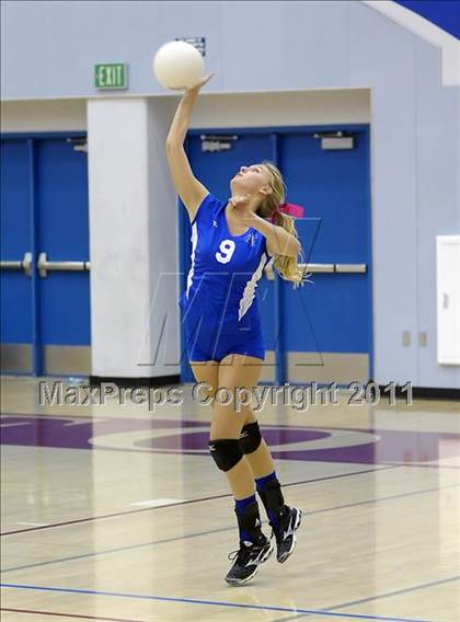 Thumbnail 1 in Ponderosa @ Folsom photogallery.