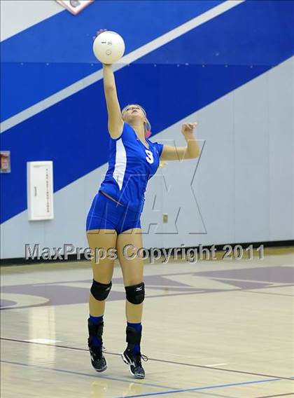 Thumbnail 2 in Ponderosa @ Folsom photogallery.