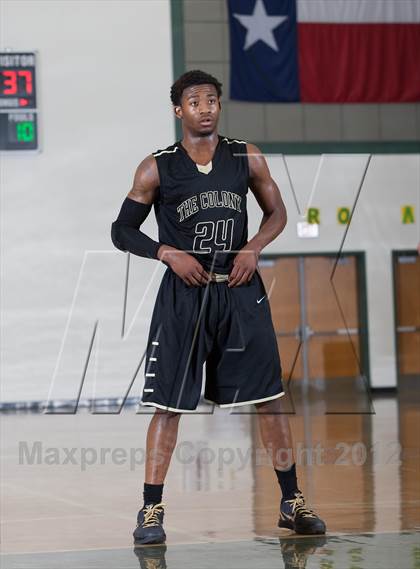 Thumbnail 2 in The Colony vs Berkner (Carrollton-Farmers Branch Basketball Classic) photogallery.