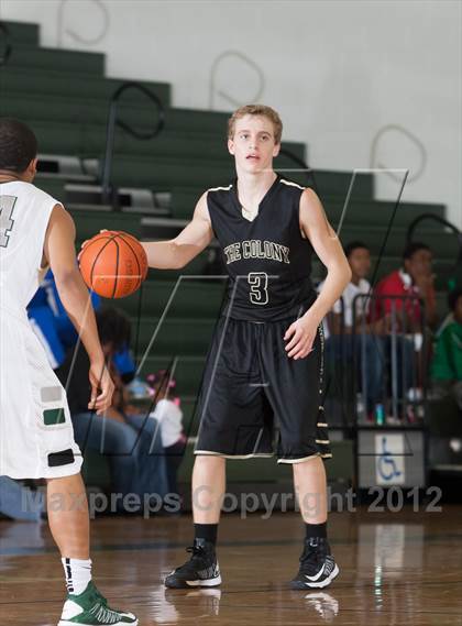 Thumbnail 2 in The Colony vs Berkner (Carrollton-Farmers Branch Basketball Classic) photogallery.