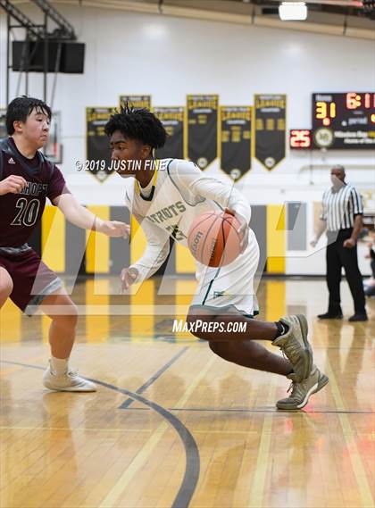 Thumbnail 3 in Bishop's vs. Patrick Henry photogallery.