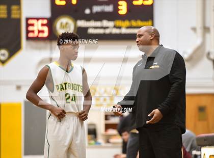 Thumbnail 3 in Bishop's vs. Patrick Henry photogallery.
