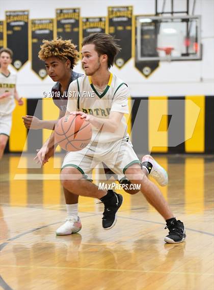 Thumbnail 2 in Bishop's vs. Patrick Henry photogallery.