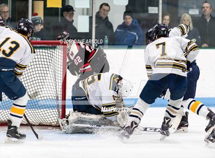 Thumbnail 1 in Wellesley @ Needham photogallery.