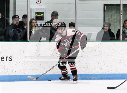 Thumbnail 2 in Wellesley @ Needham photogallery.