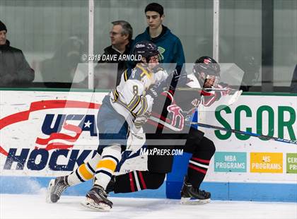 Thumbnail 2 in Wellesley @ Needham photogallery.